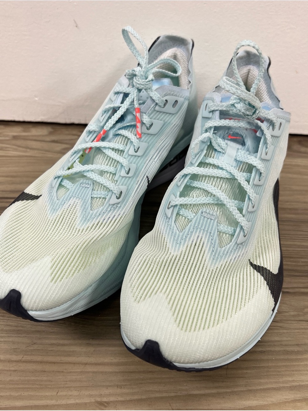 Nike ZoomX Vaporfly NEXT% 4 Glacier Blue/Gridiron Women 6 HF6412-400 NWOB $260